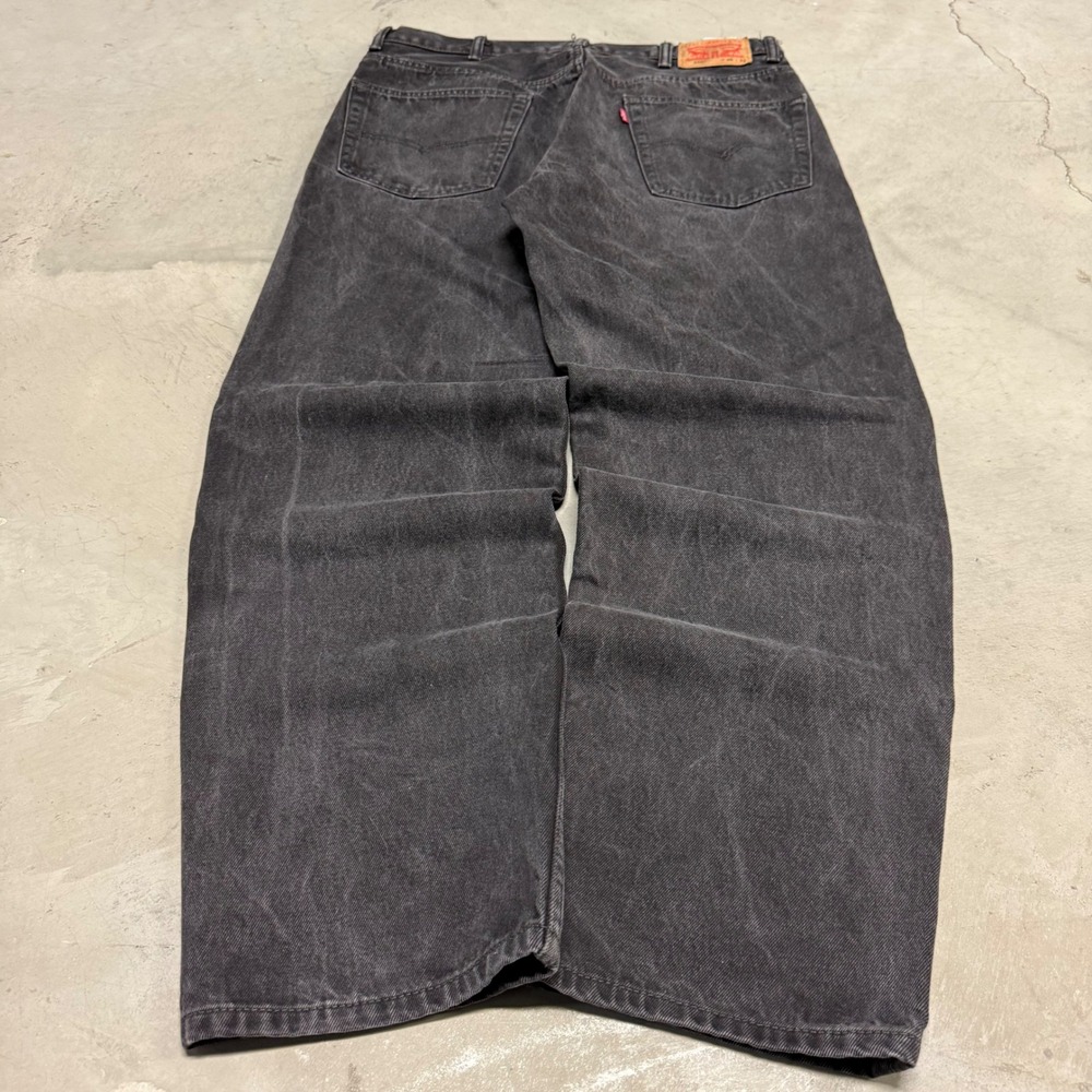 Vintage y2k Black Levi's Jeans